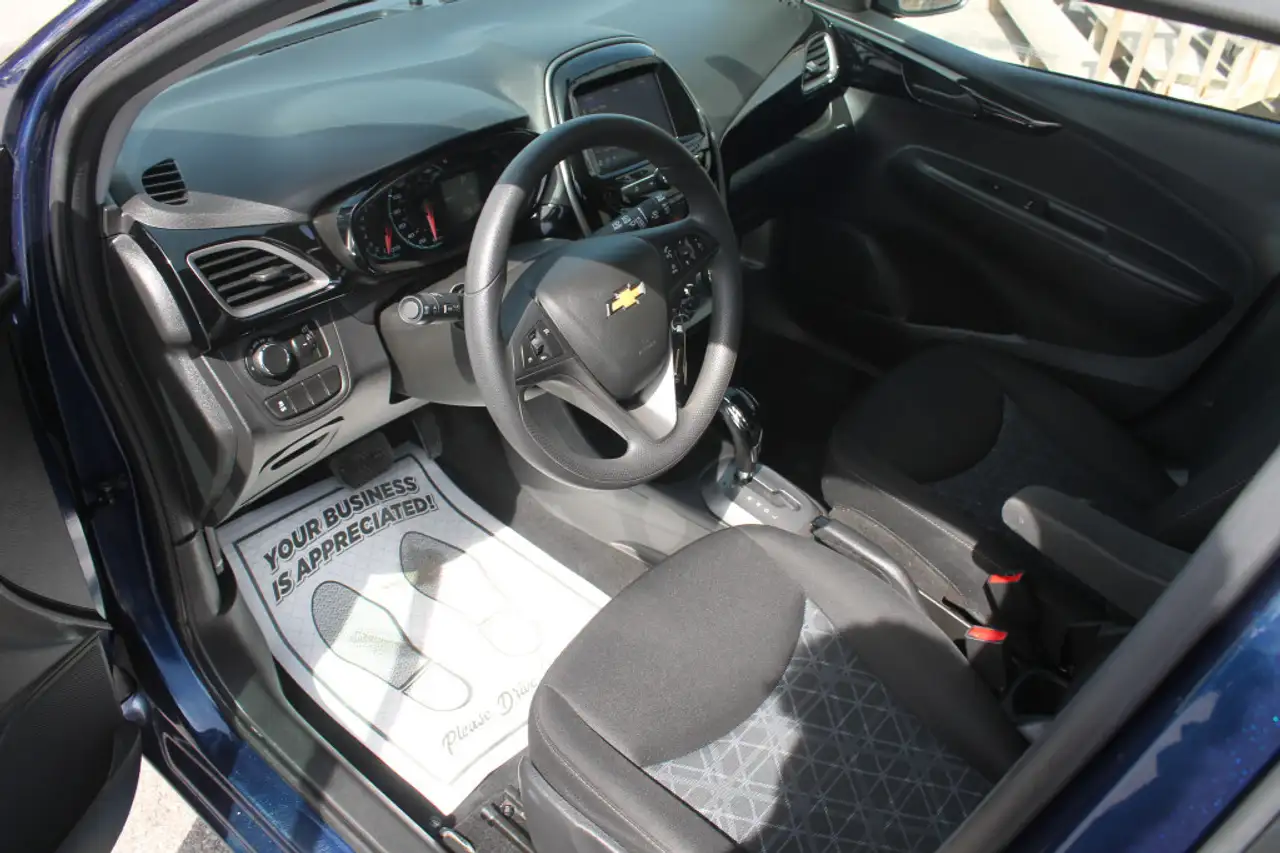 Chevrolet Spark снимка Chevrolet Spark