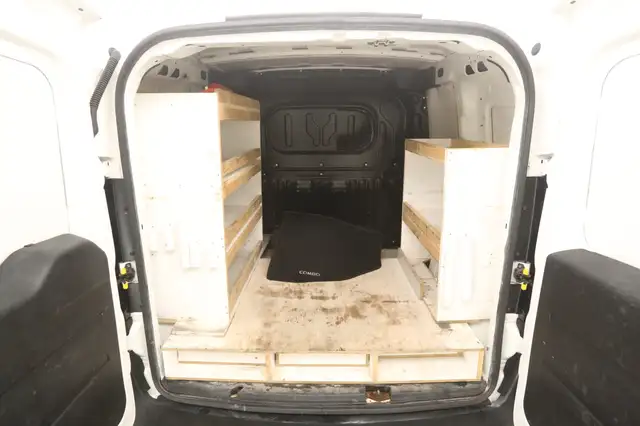 Opel Combo view 3