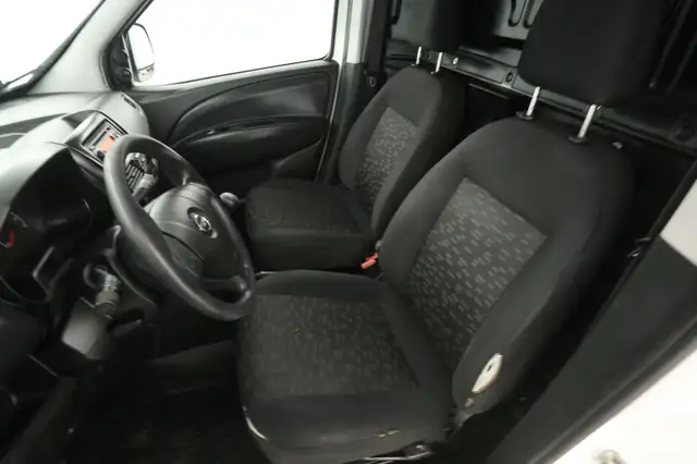 Opel Combo view 9