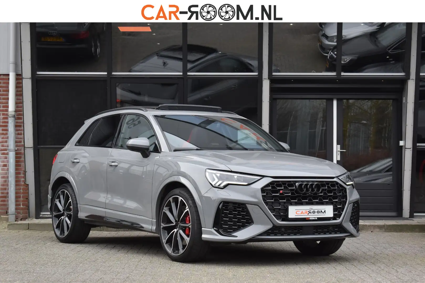 Audi Q3 TFSI RSQ3 Quattro Pano Lane ACC B&O 400PK - 1