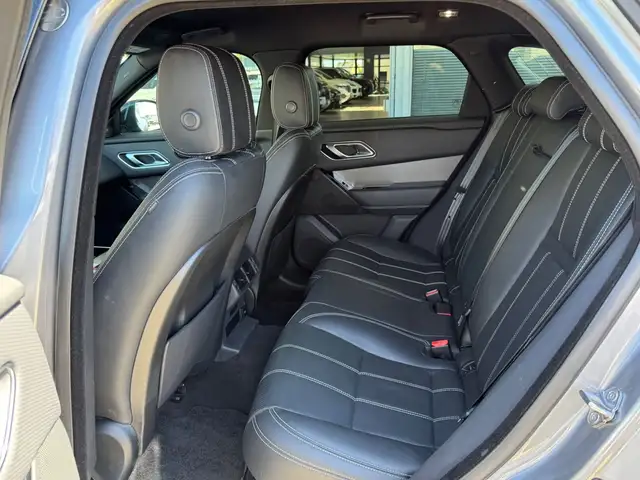 Land Rover Range Rover Velar view 14