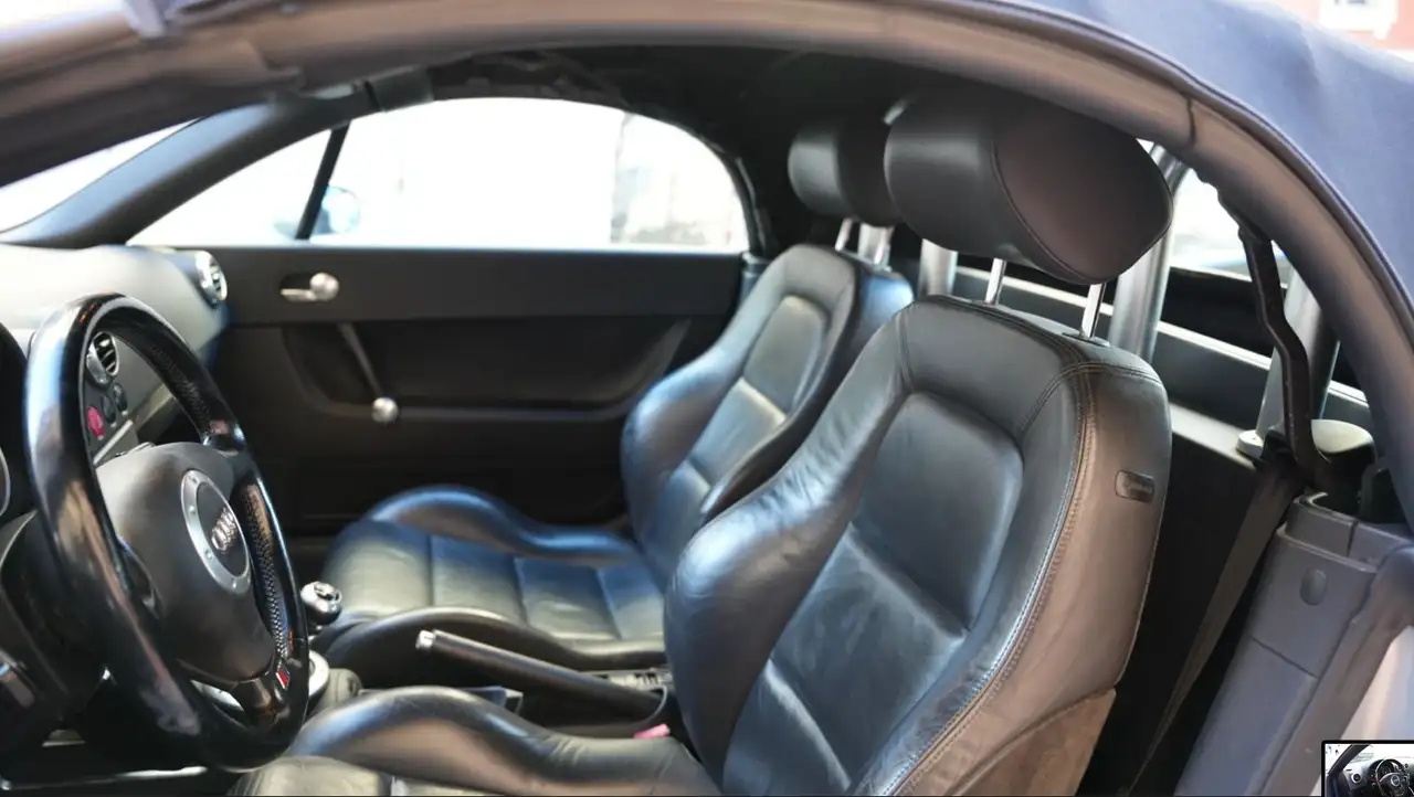 Audi TT 1.8T Quattro, foto 11