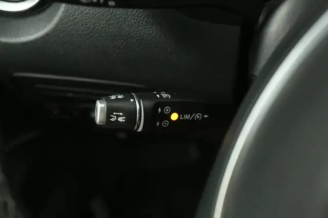 Mercedes-Benz Vito view 13