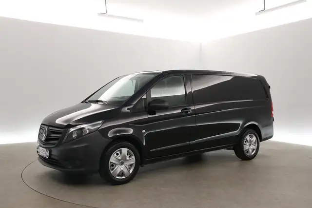Mercedes-Benz Vito view 8
