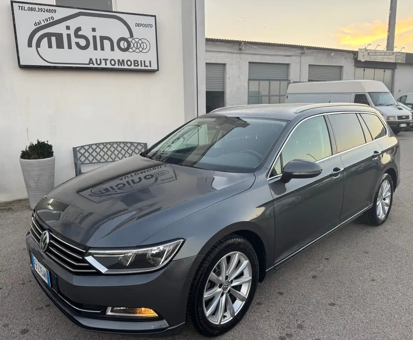 Volkswagen Passat Variant Passat VIII 2015 Variant 2.0 tdi Highline 150cv Grigio - 1