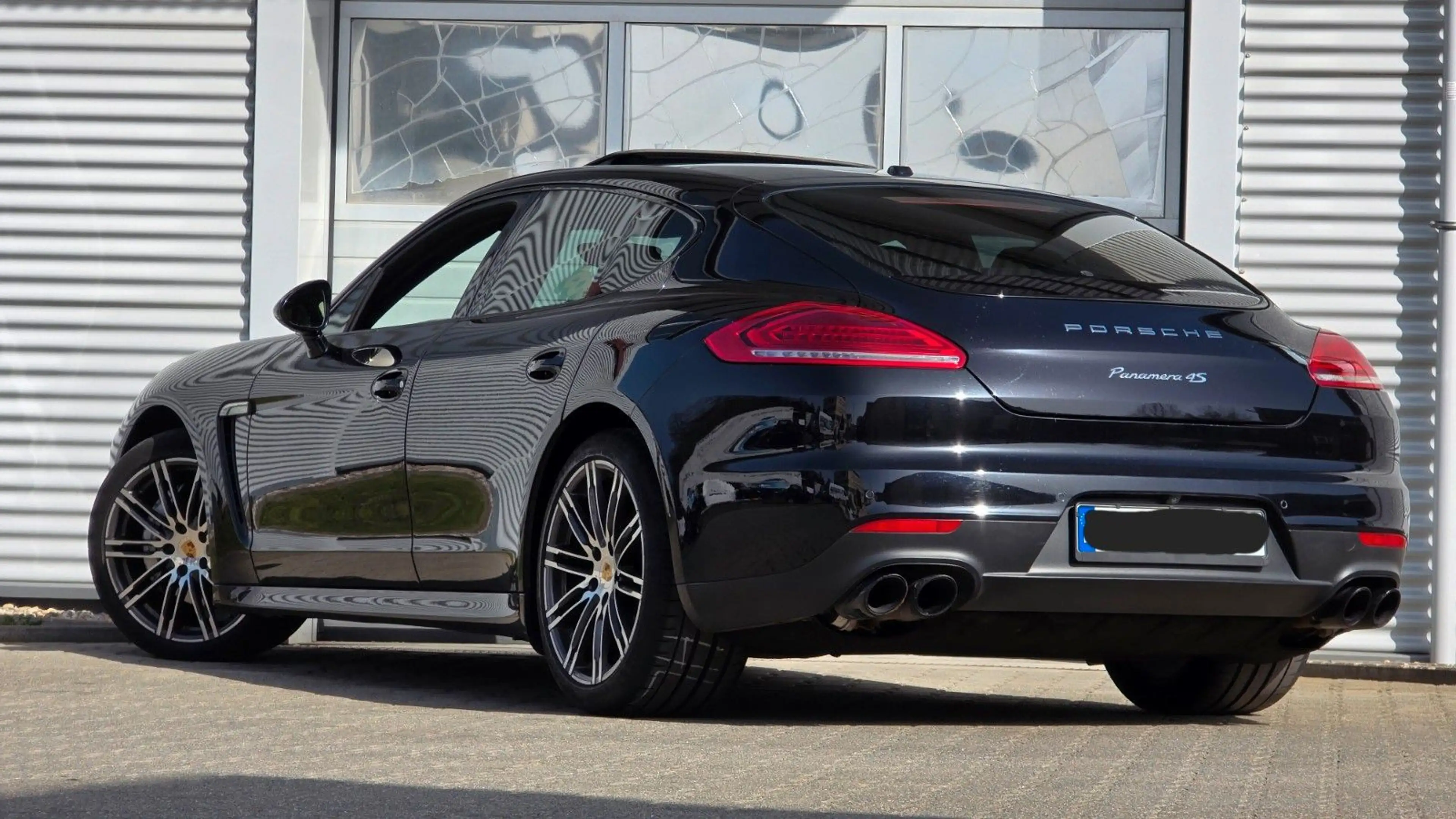 Porsche Panamera 4S  EGSD Bose Bi-Xenon Totwinkel — photo 9