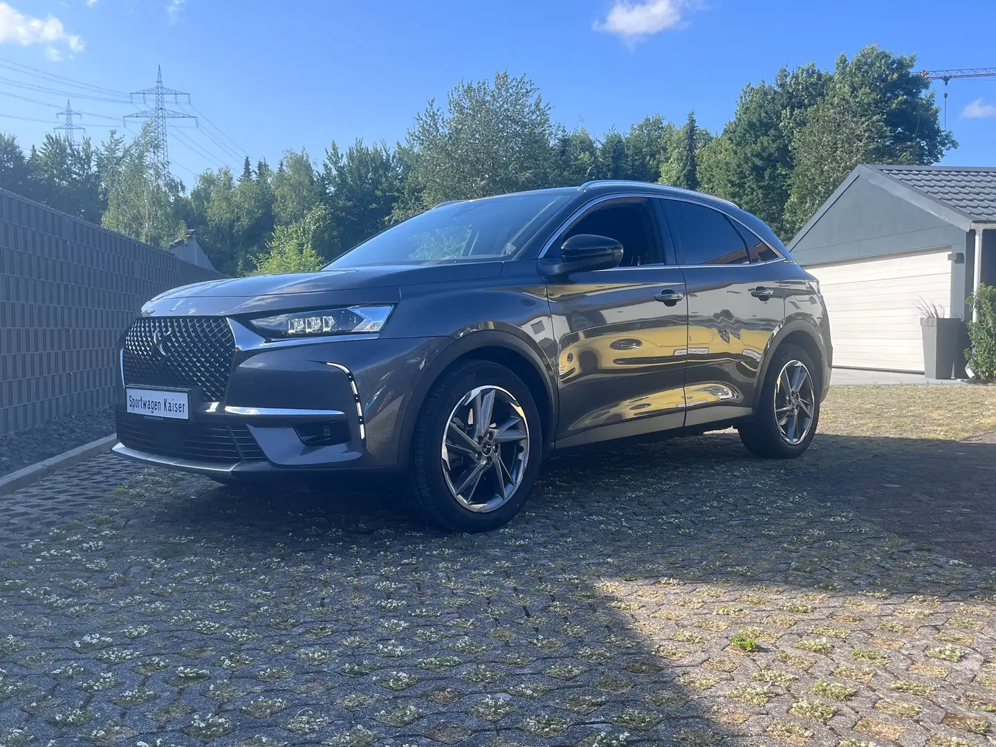 DS Automobiles DS 7 Crossback E-Tense Rivoli 4x2*Navi*Camera*Leder*Hybrid* Grau - 1