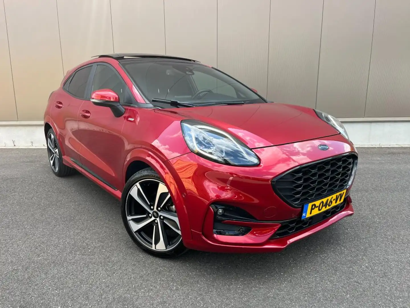 Ford Puma 1.0 EcoBoost Hybrid ST-line X Panoramadak Rood - 2
