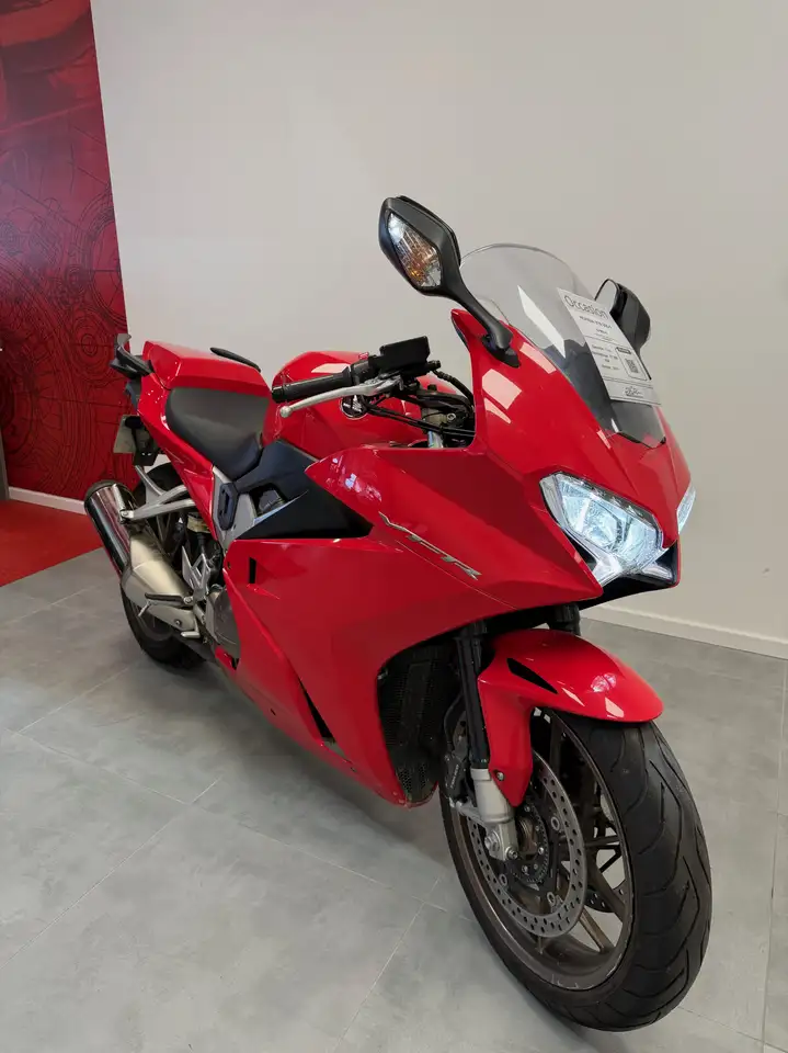 Honda VFR 800