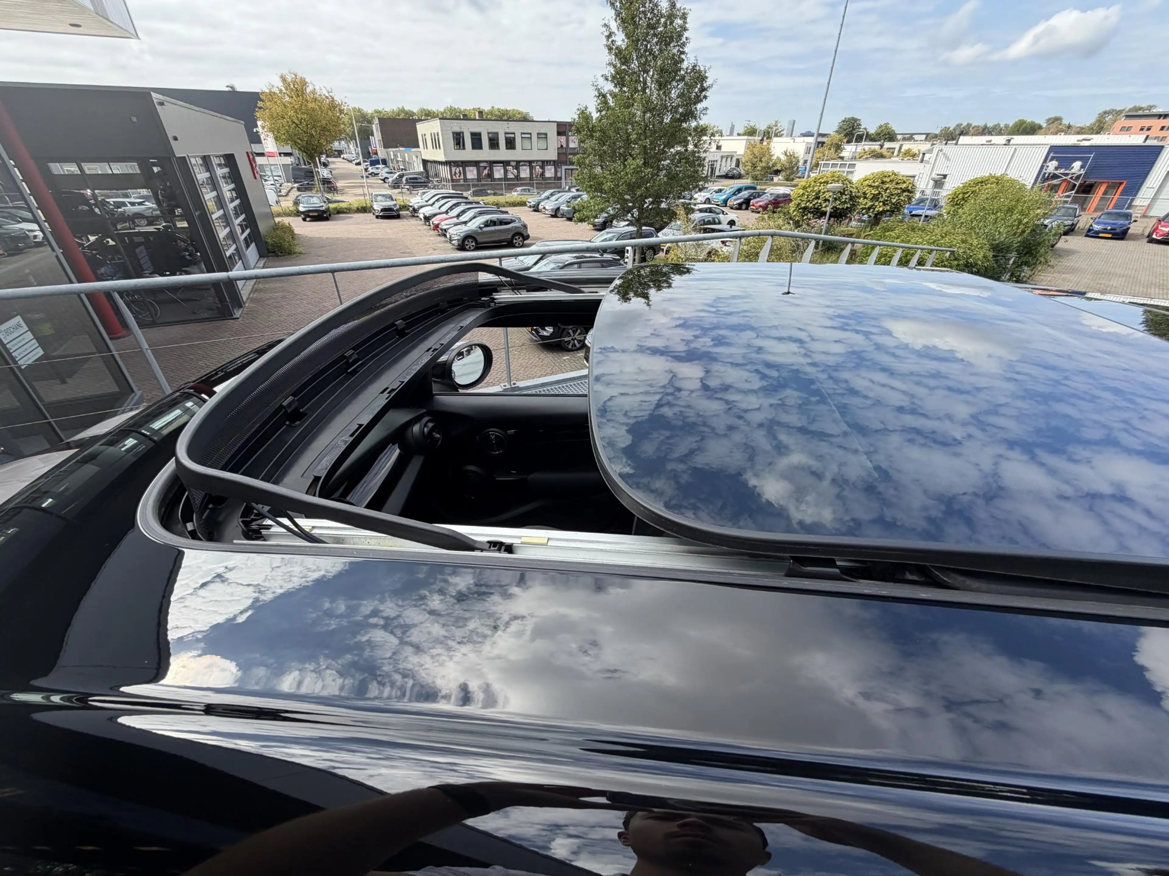 MINI Cooper S 5-Deurs 2.0 John Cooper Works Automaat 178PK | Pan — photo 13