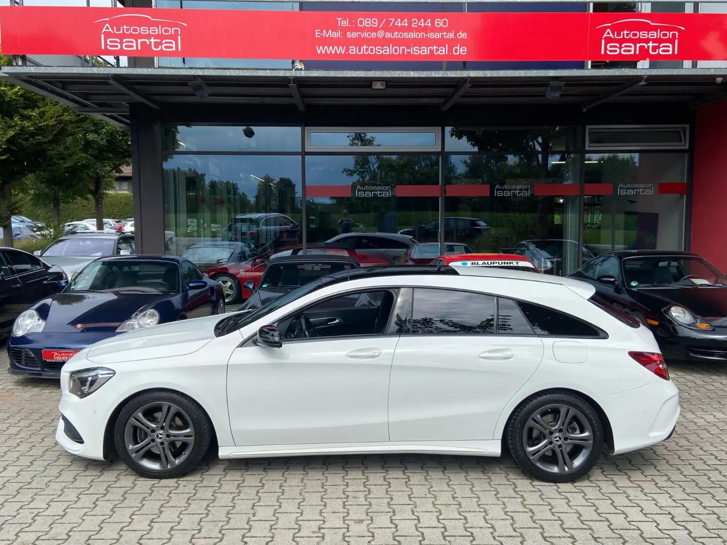 Mercedes-Benz CLA 200 Shooting Brake -Pano-Dach, etc. Weiß - 1