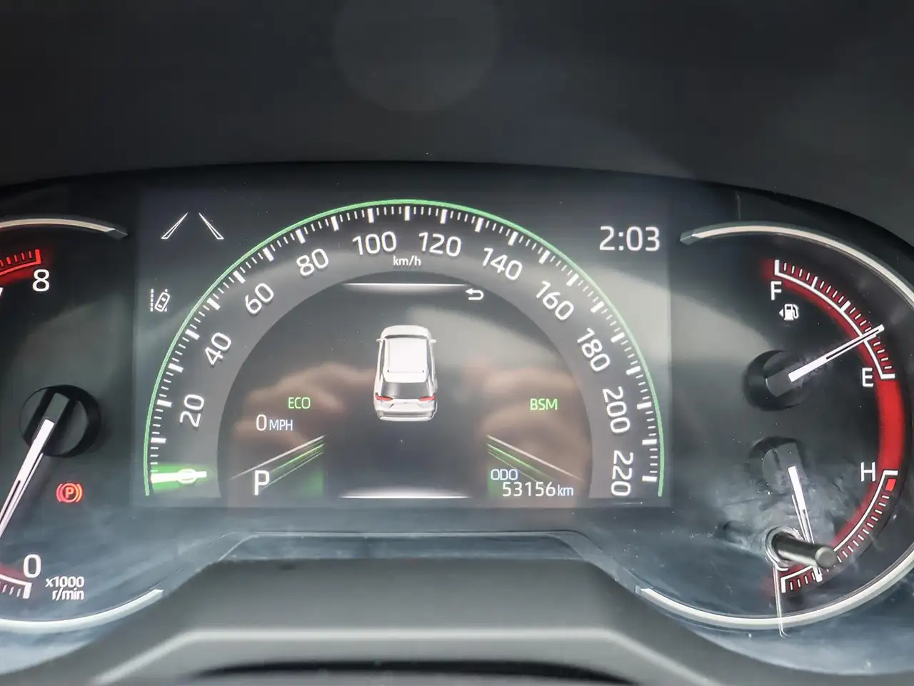 Toyota RAV 4 снимка Toyota RAV 4