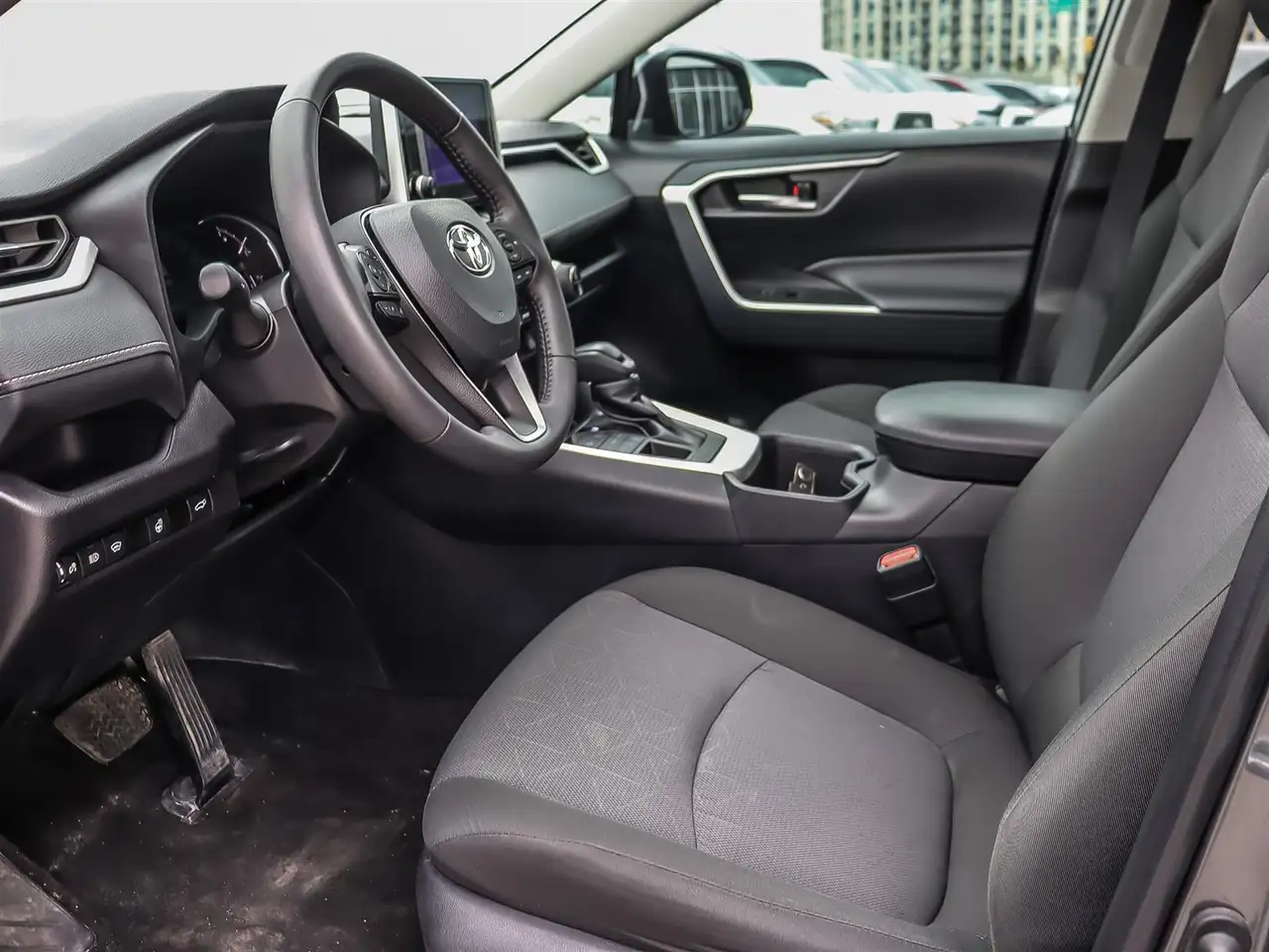 Toyota RAV 4 снимка Toyota RAV 4