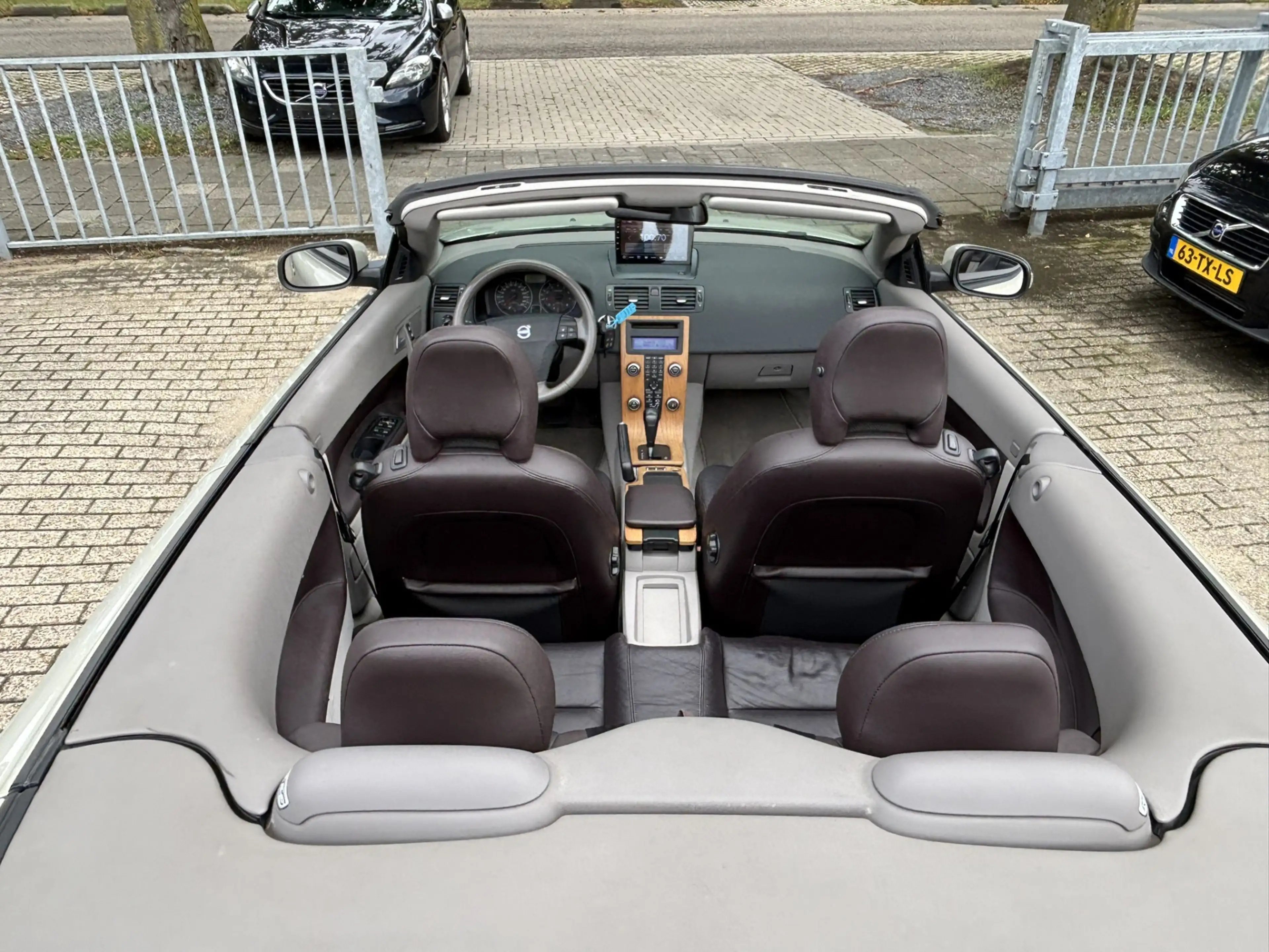 Volvo C70 Convertible 2.5 T5 230pk Summum Premium sound — photo 5