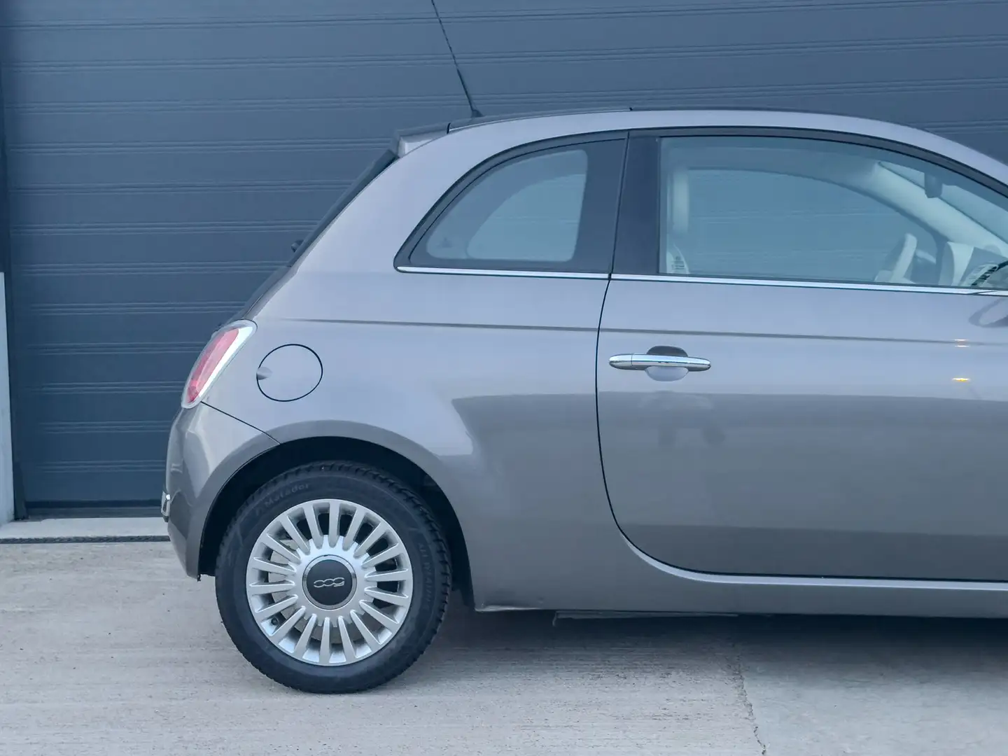 Fiat 500 Panoramisch / 76.300 km / Alu Velgen / Onderhoudsb Gris - 2