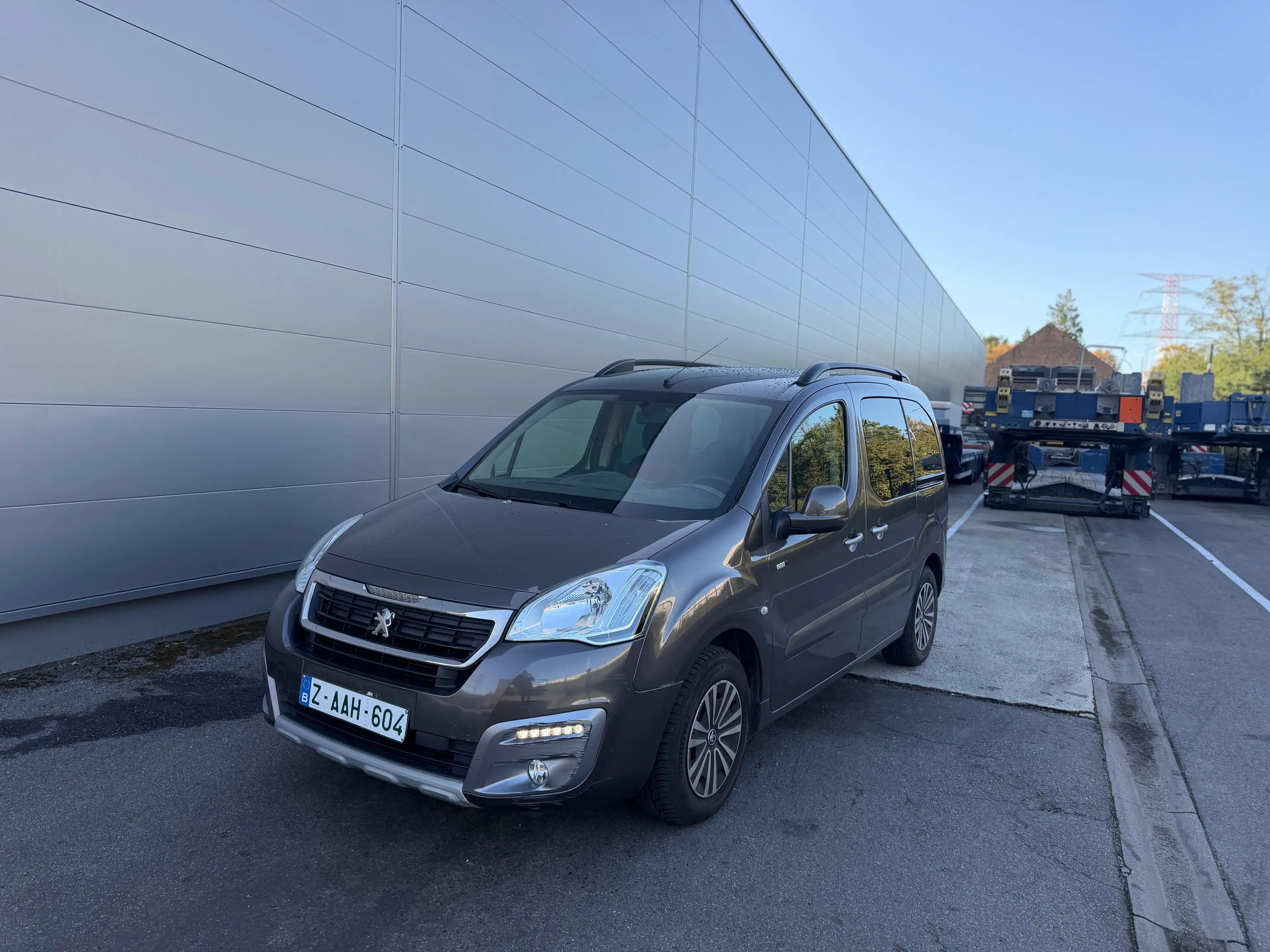 Peugeot Partner Partner Tepee 1.6 BlueHDi Style S — photo 3