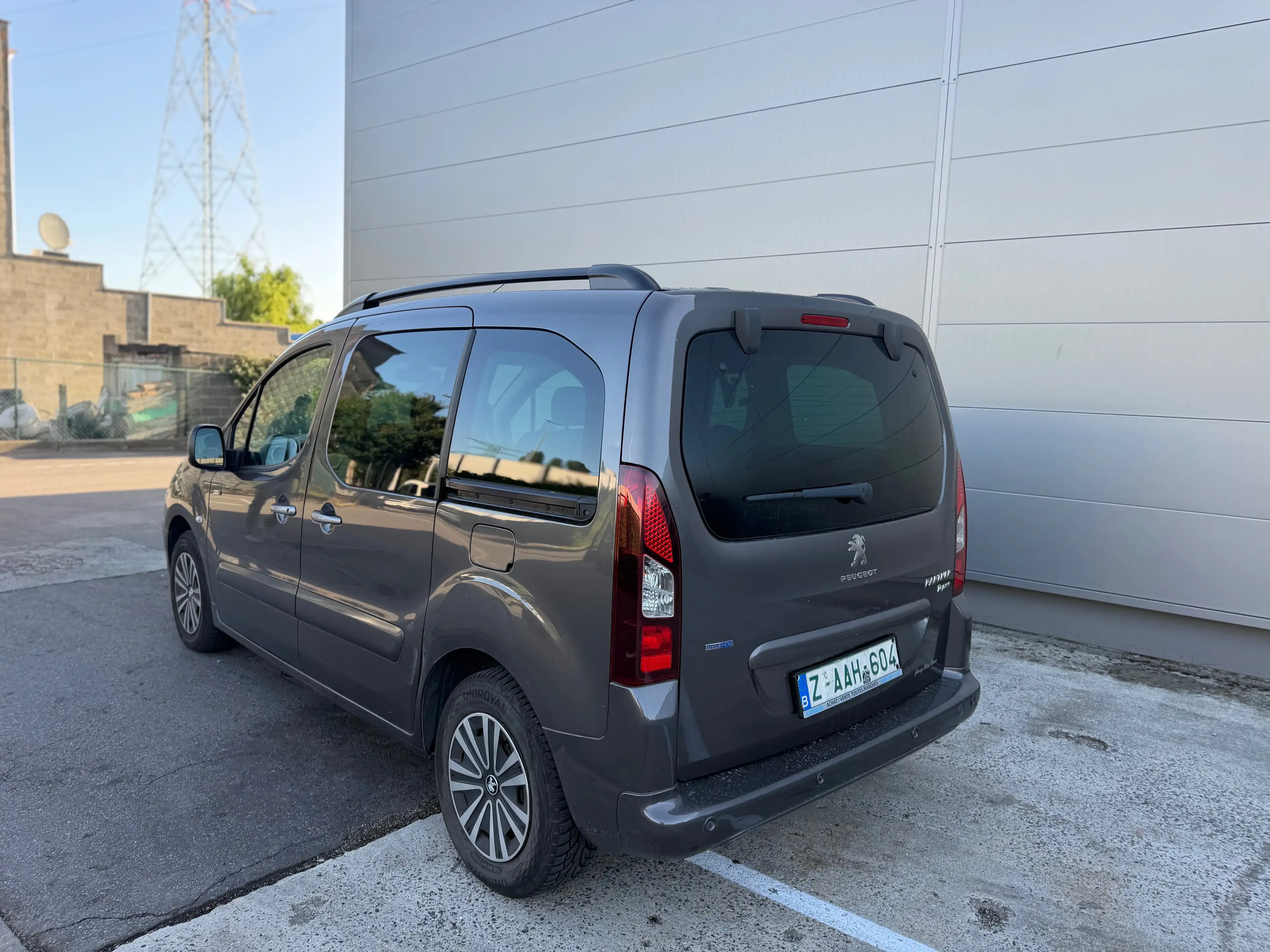 Peugeot Partner Partner Tepee 1.6 BlueHDi Style S — photo 10