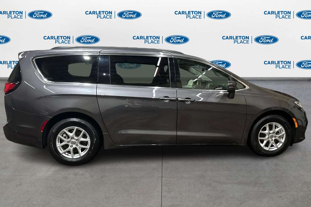 2022 Chrysler Pacifica