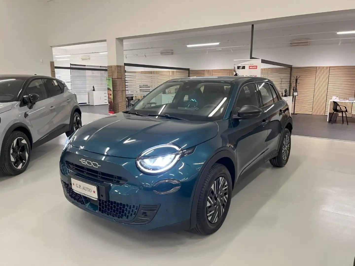 Fiat 600 Hybrid DCT MHEV Blu/Azzurro - 2