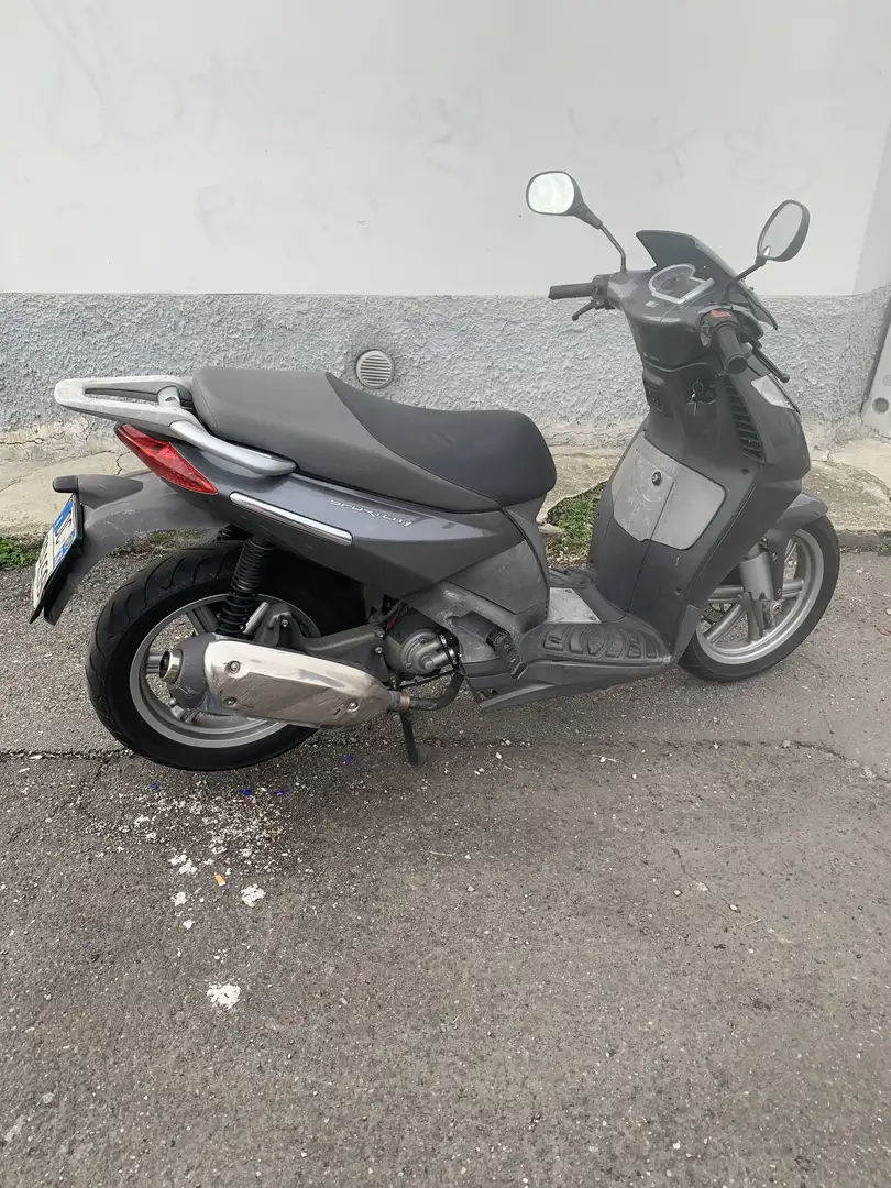 Aprilia Sportcity 125 Grijs - 1