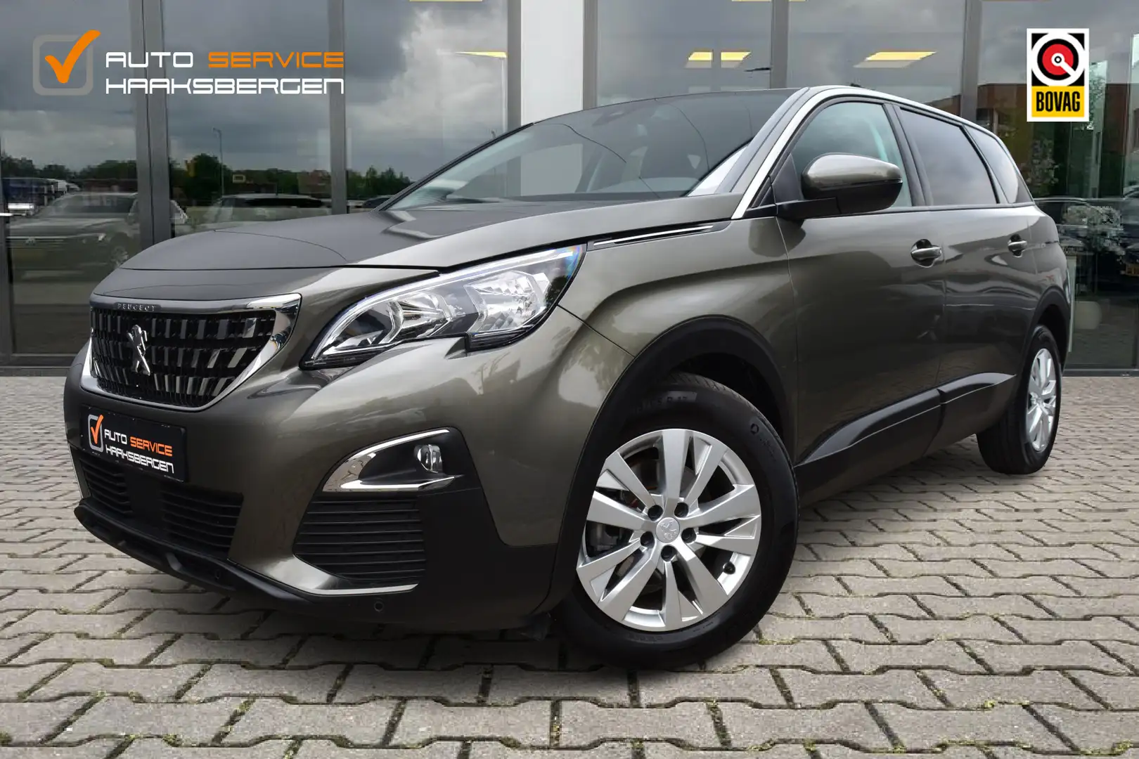 Peugeot 5008 1.2 PureTech Active 7p | DAB | Carplay | 17 Inch | Grijs - 1