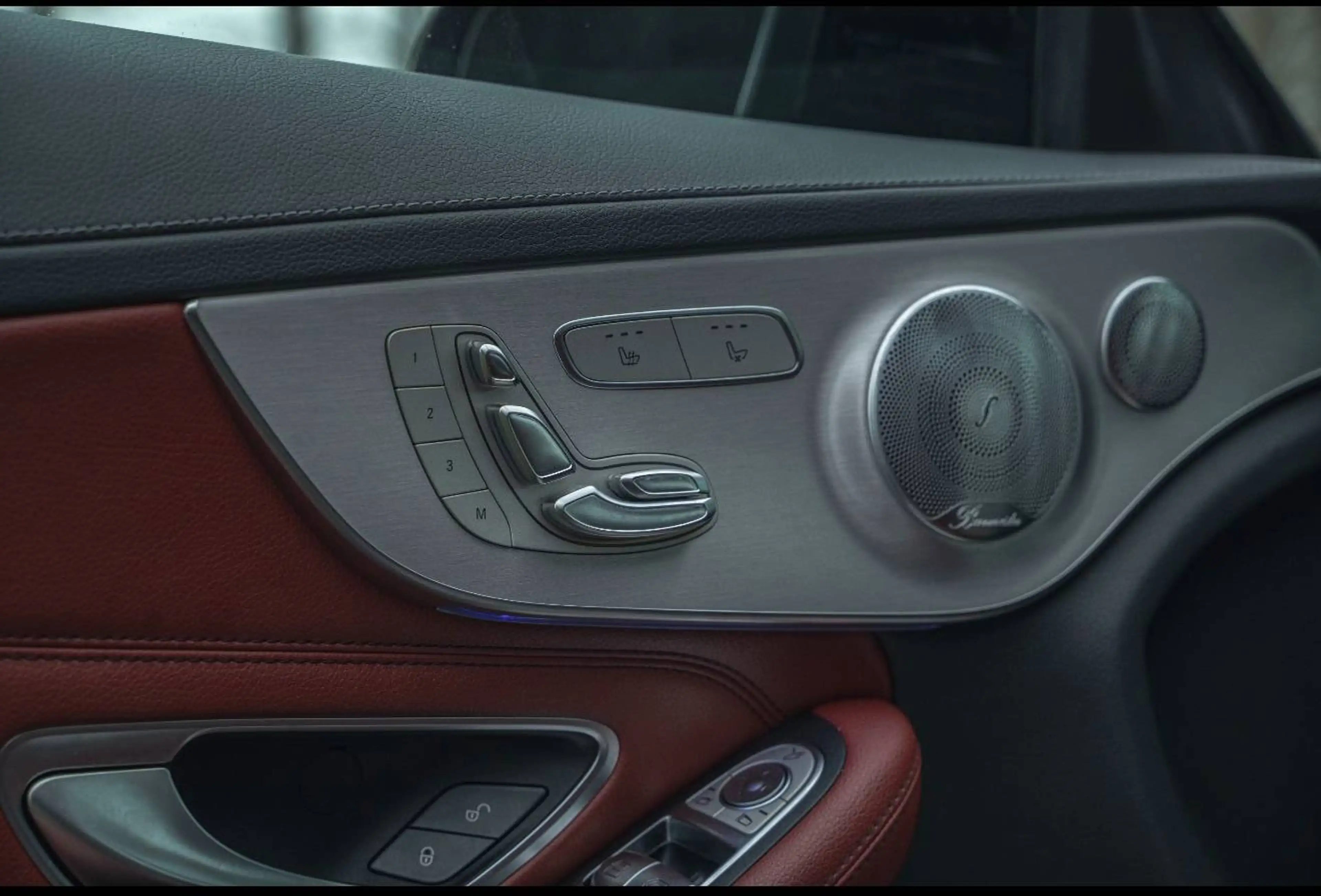 Mercedes-Benz C 43 AMG Coupe C 43 AMG 4-Matic — photo 14