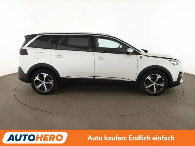 Peugeot 5008 view 7