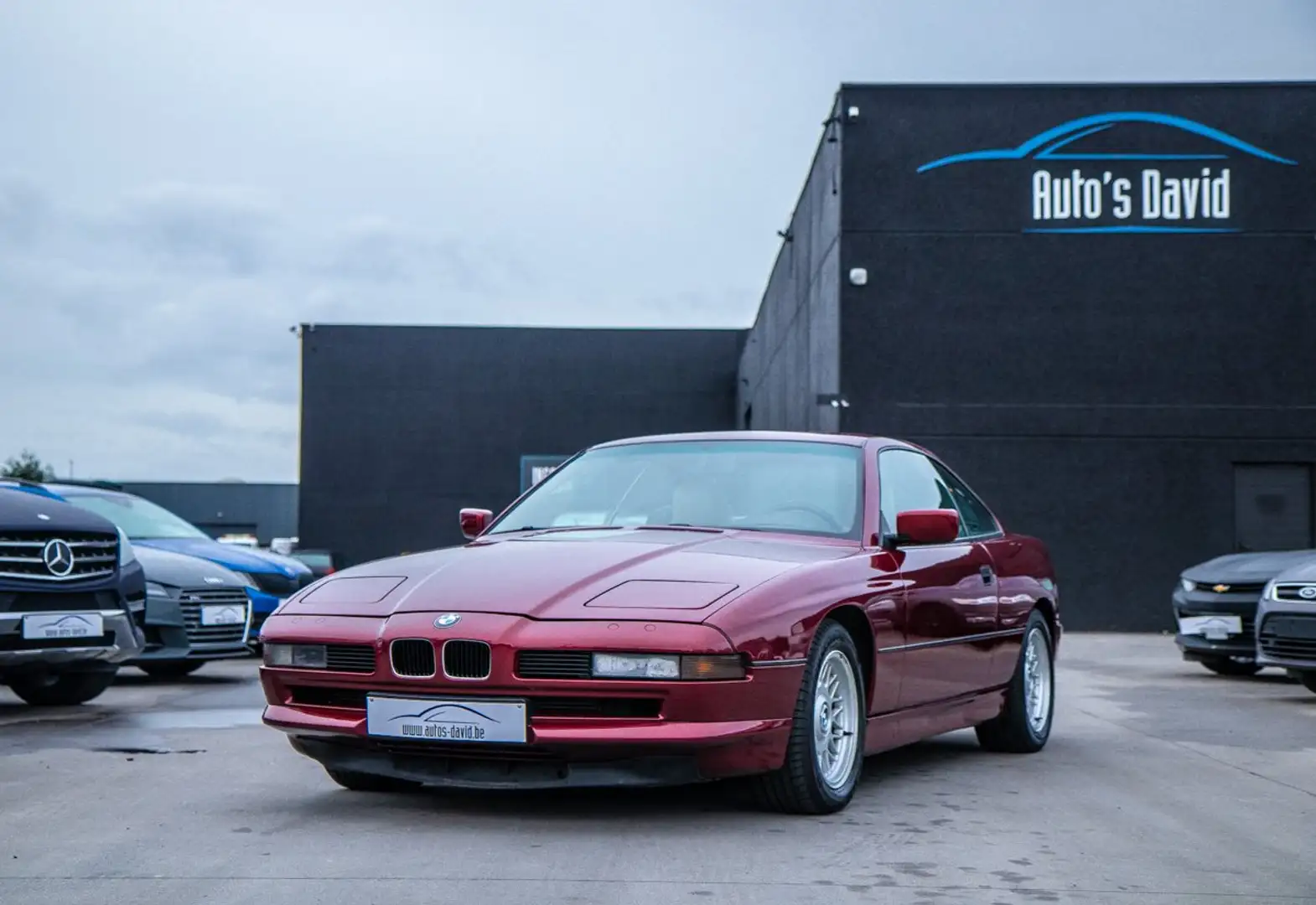 BMW 850 i 5.0 V12 Coupé E31 / OLDTIMER*HISTORIEK*AIRCO Червоний - 1