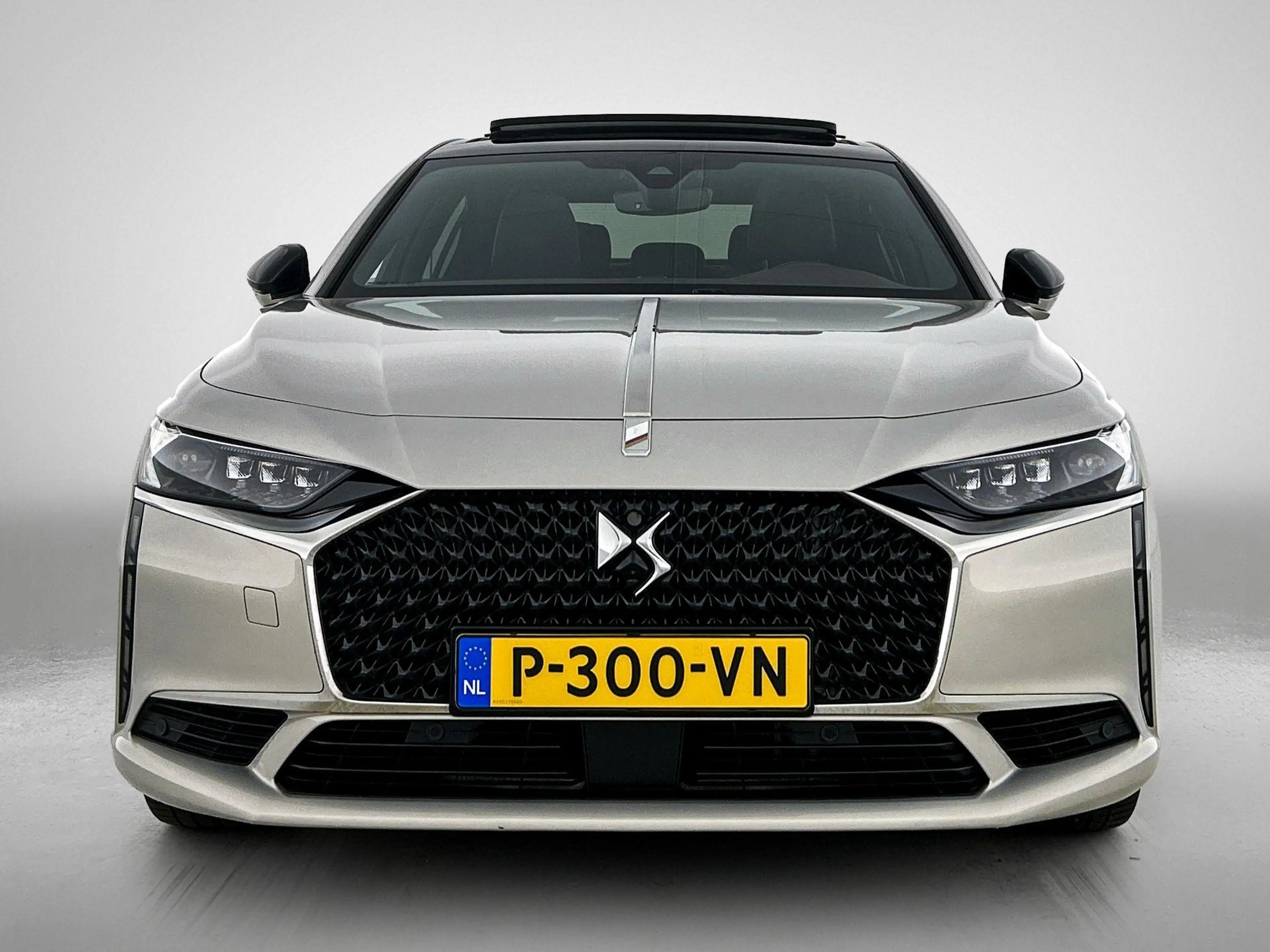 DS Automobiles DS 9 E-Tense RIVOLI+ — photo 8