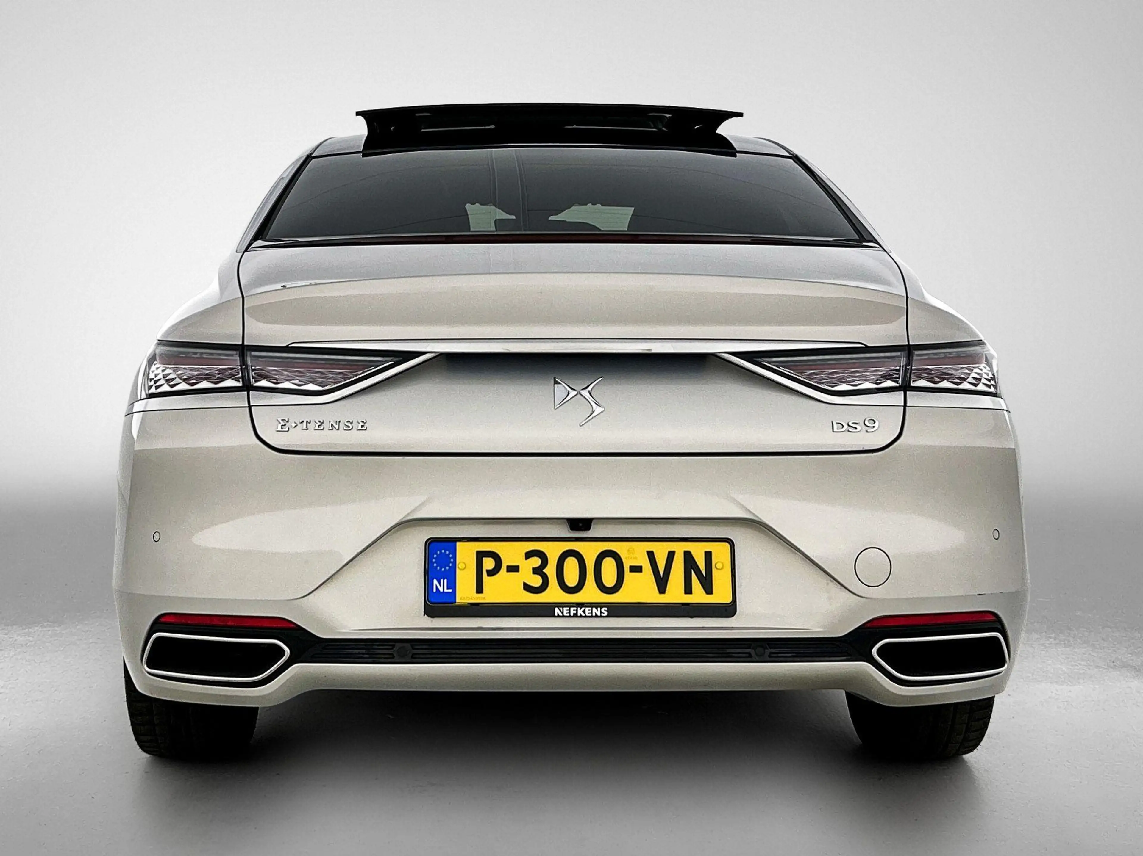 DS Automobiles DS 9 E-Tense RIVOLI+ — photo 4