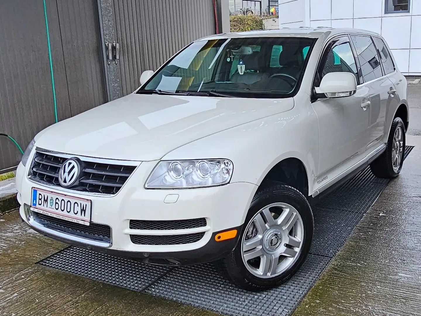 Volkswagen Touareg Touareg 4,2 V8 Tiptronic Weiß - 2