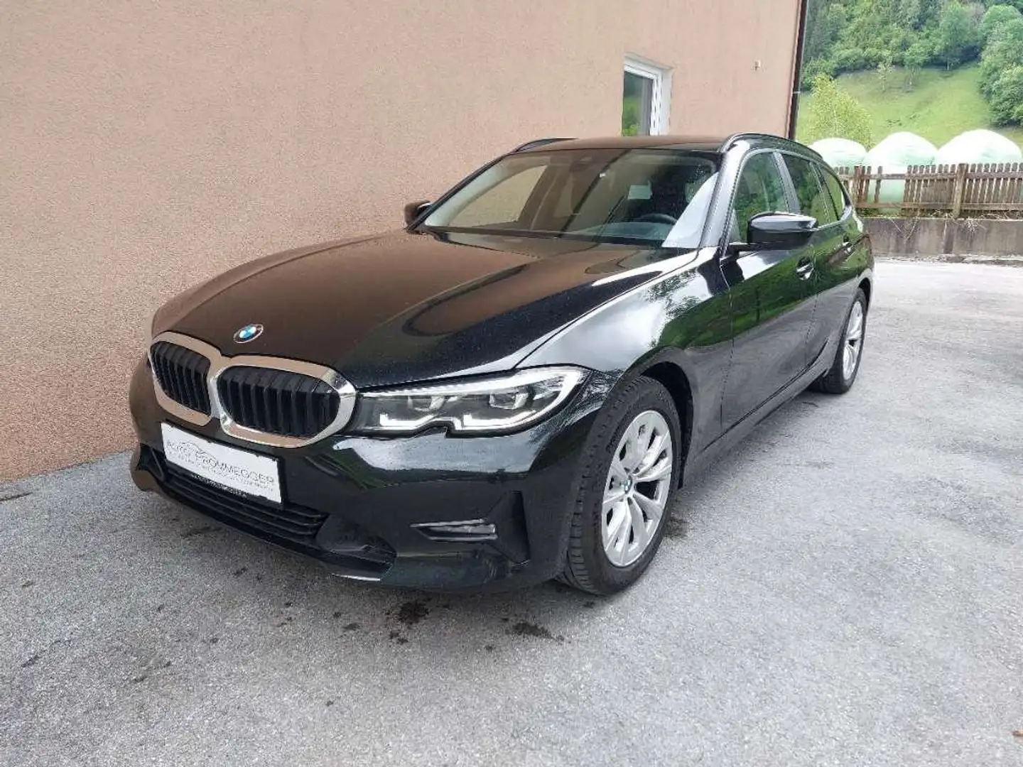 BMW 320 320d xDrive *HuD*KEYLESS*EL. SITZE*MATRIX* Schwarz - 2