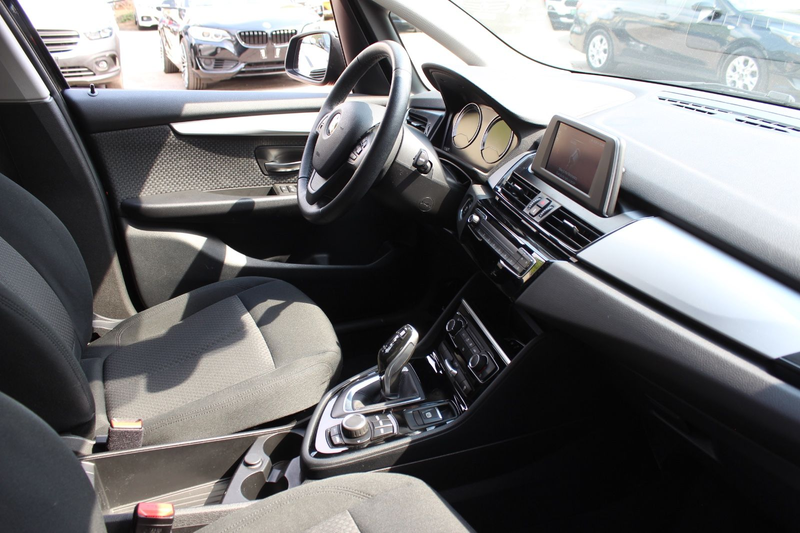 BMW 218 218 ACTIVE TOURER AUTOMATIK KLIMA PDC ALU 2.Hd — photo 8