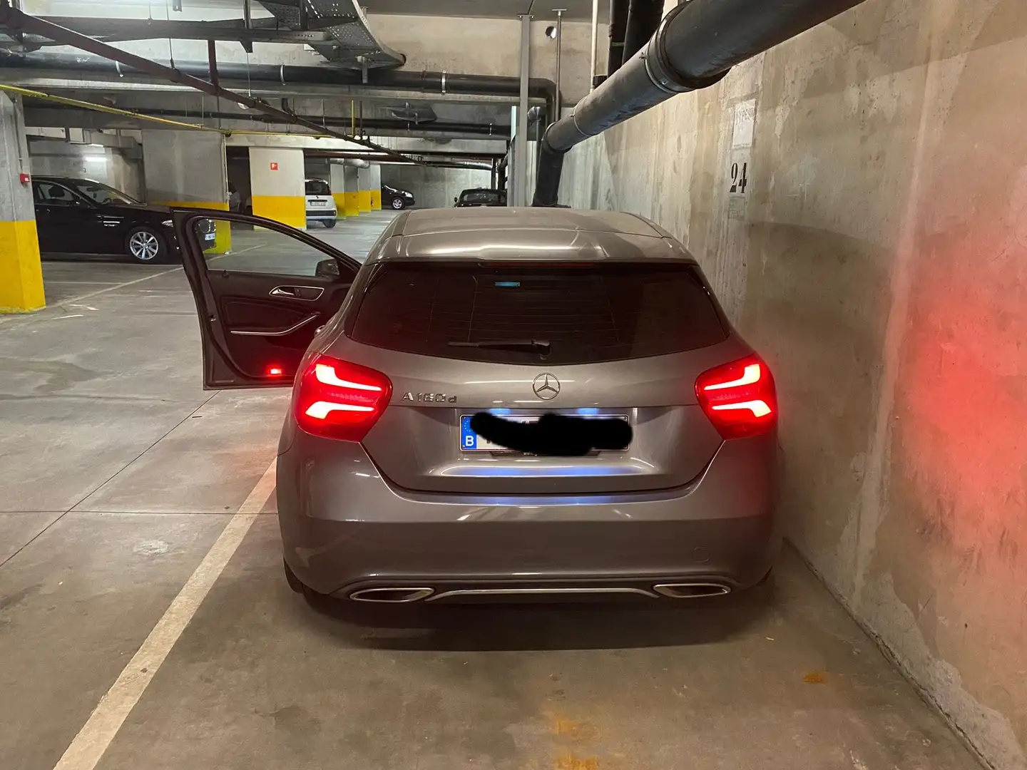 Mercedes-Benz A 180 d - 2