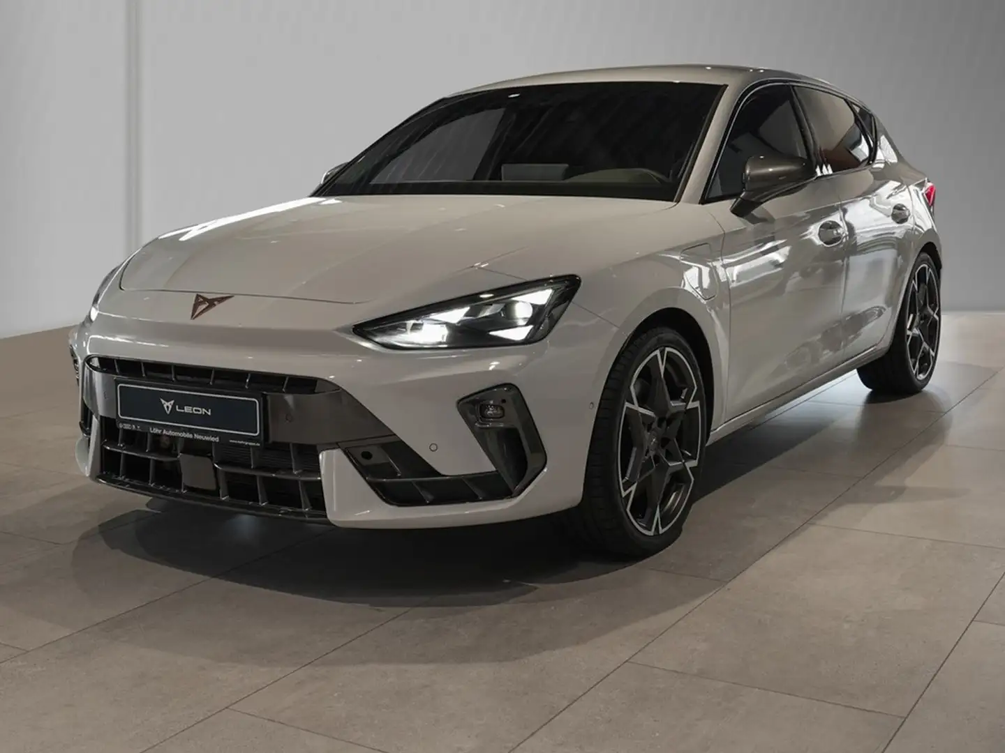 CUPRA Leon VZ 1.5 e-HYBRID DSG Weiß - 2