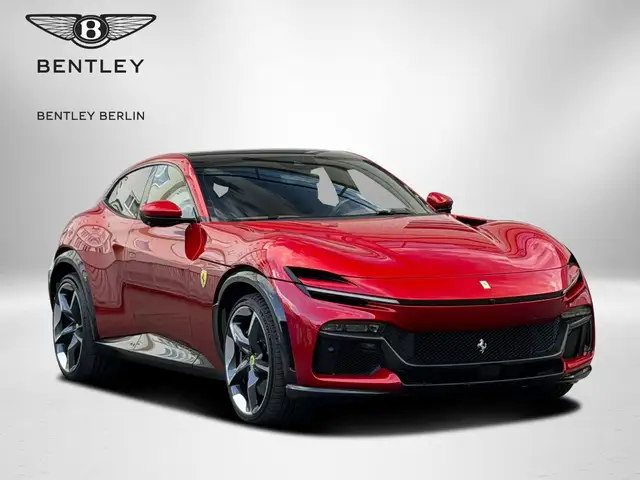 Ferrari Purosangue view 3