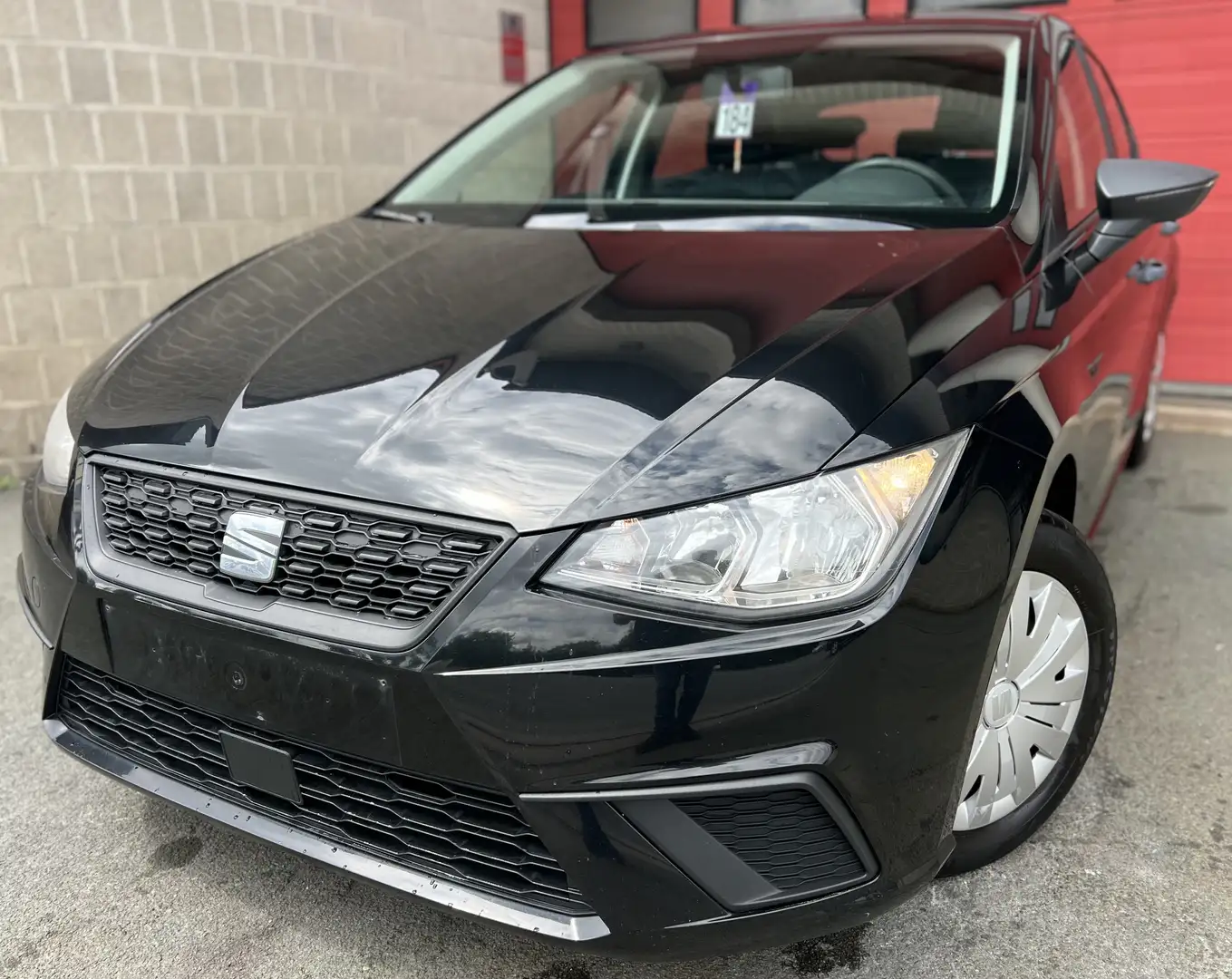 SEAT Ibiza 1.0i MPI Style + CLIM + CAR-PASS Negro - 1