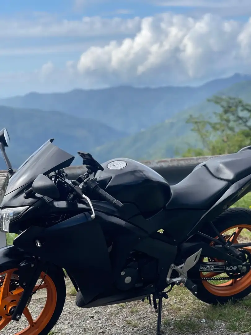 Honda CBR 125 R - 1