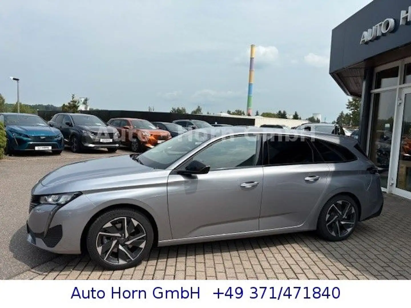 Peugeot 308 SW Hybrid 136 Allure eDSC6 Grau - 2