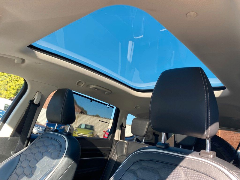 Ford S-Max S-MAX 2.0 TDCi  Vignale 7 Sitze/Panora/AHK — photo 4