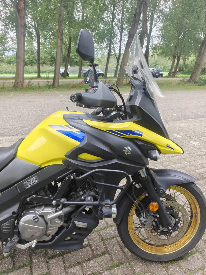 Suzuki V-Strom 650 XT