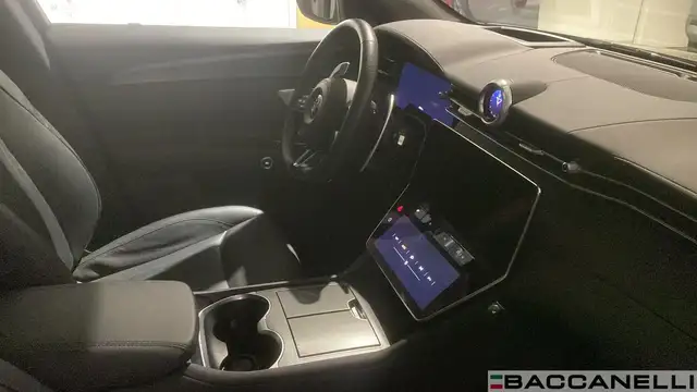 Maserati Grecale view 17