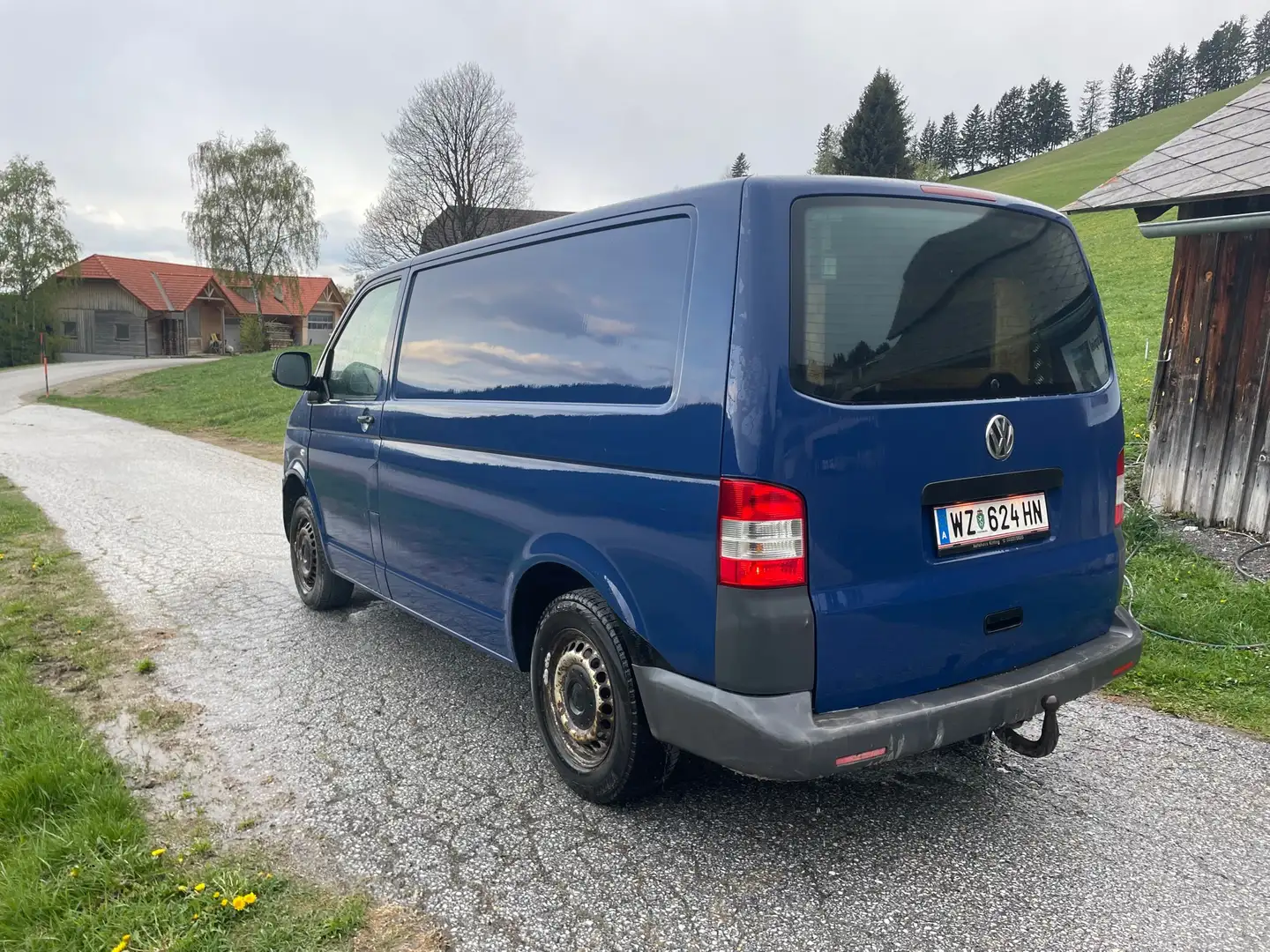 Volkswagen T5 4 motion 2.0tdi Bleu - 2