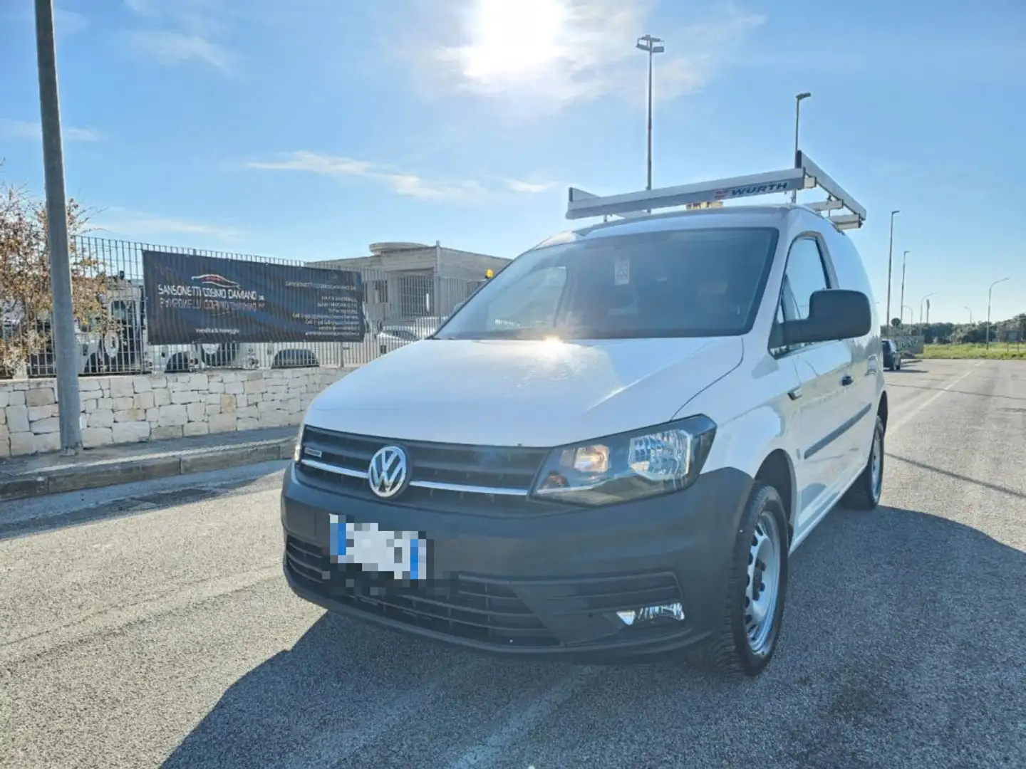 Volkswagen Caddy 2.0 TDI 122 CV 4Motion ALLESTITO OFFICINA MOBILE Bianco - 2