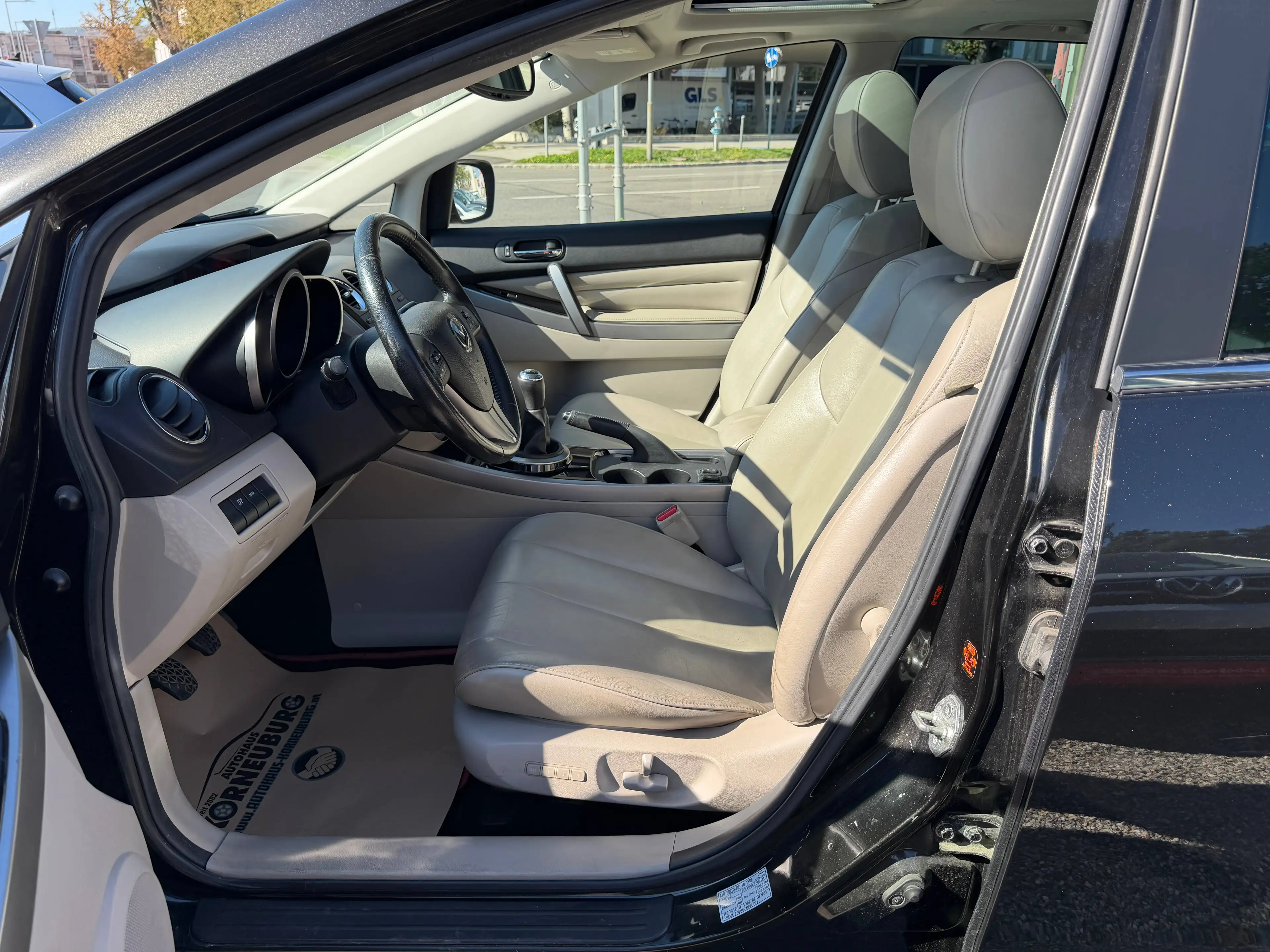 Mazda CX-7 Prime-Line **ALLRAD**LEDER**AHV**Sitzheizung**Schiebedach** — photo 4