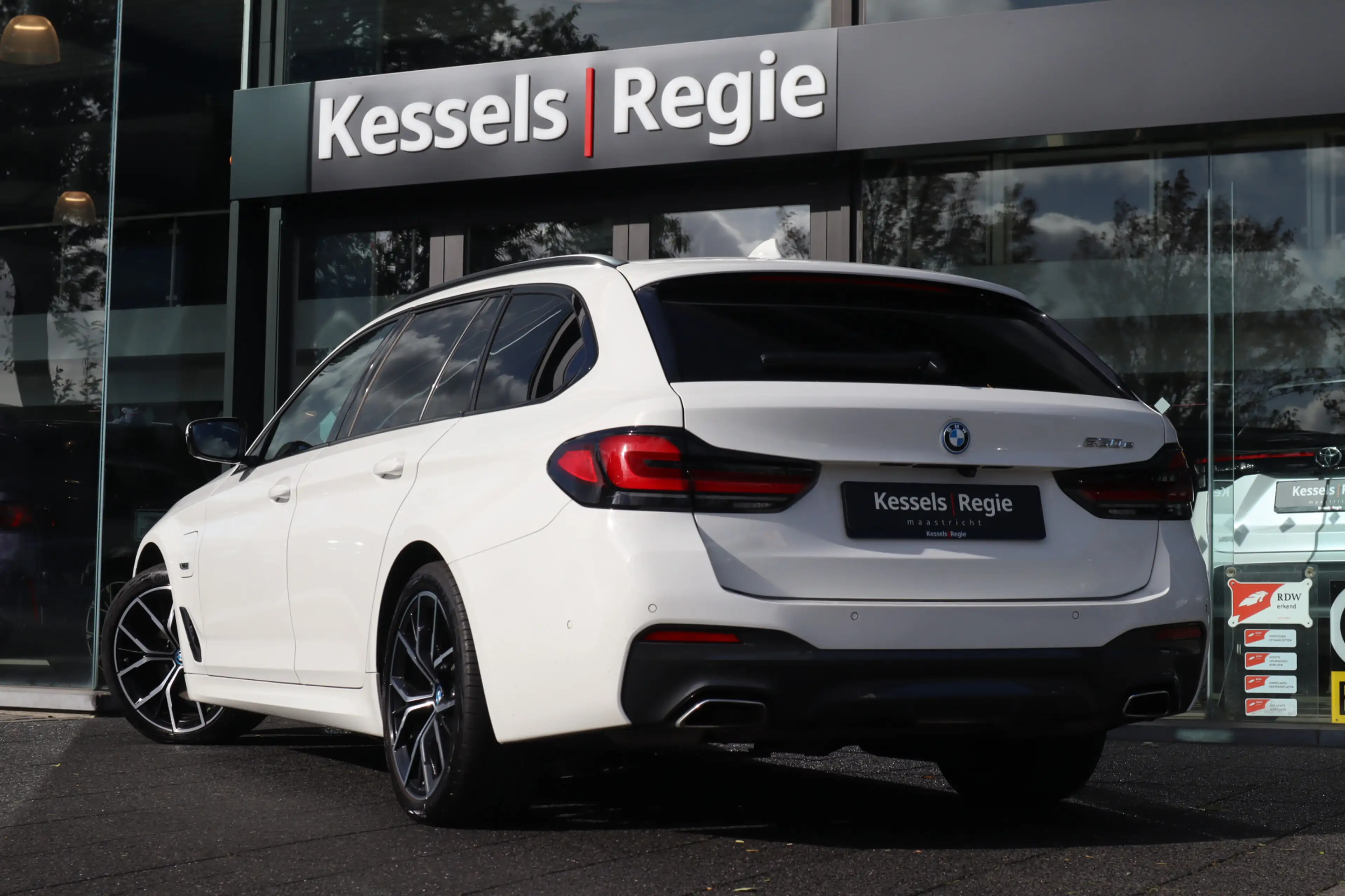 BMW 530 5-serie Touring 530e M-sport | Pano | Leer | Elec. — photo 31