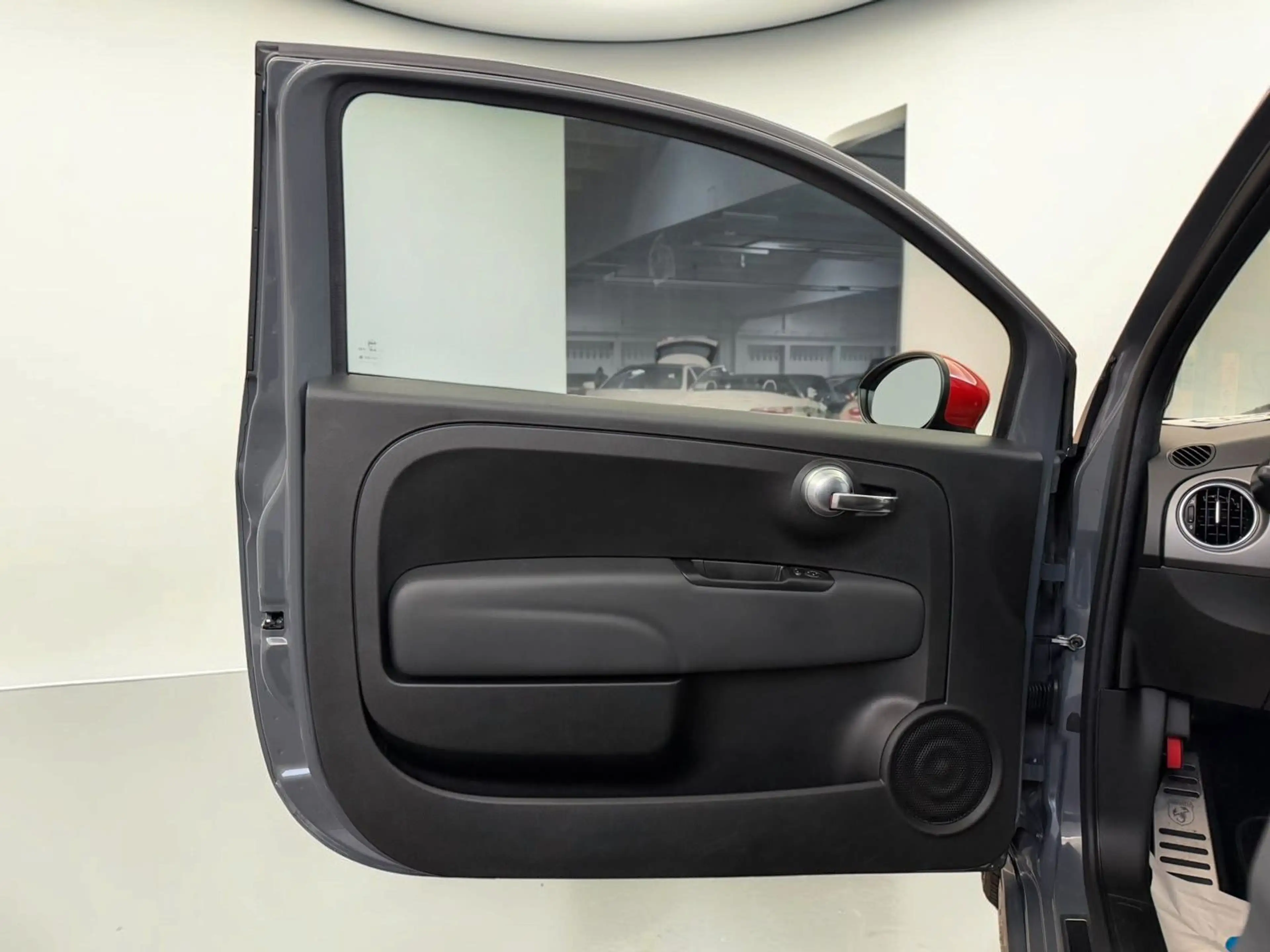 Abarth 595 Turismo Estetico Red PANO*CARPLAY*SPORTSITZE — photo 9