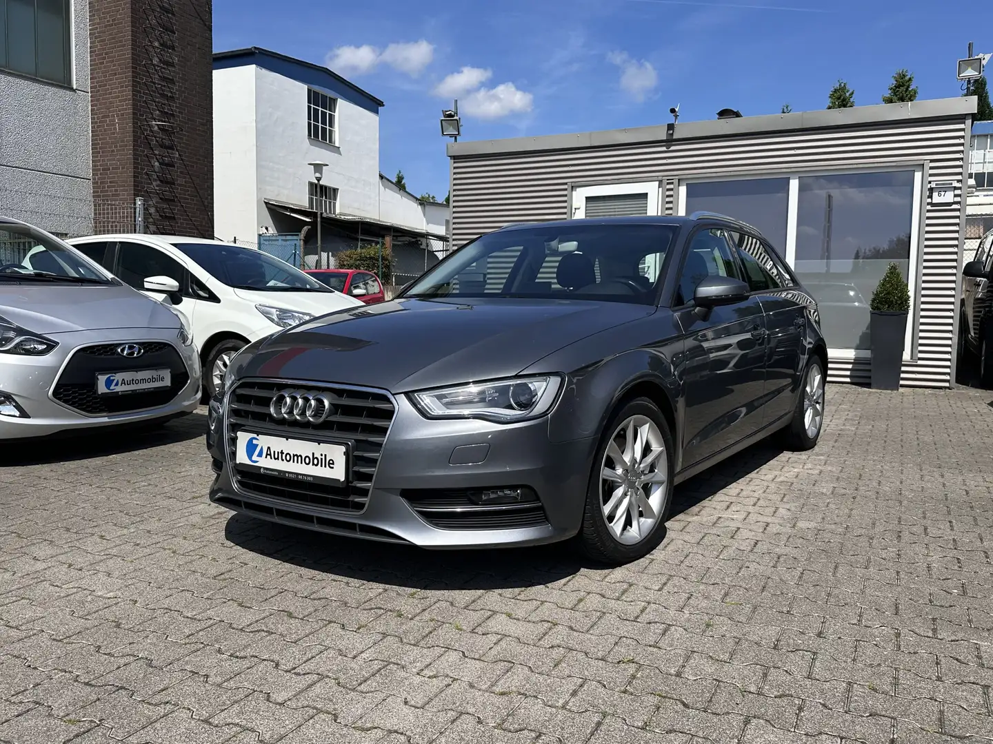 Audi A3 1.6 TDI ambition DSG - 1