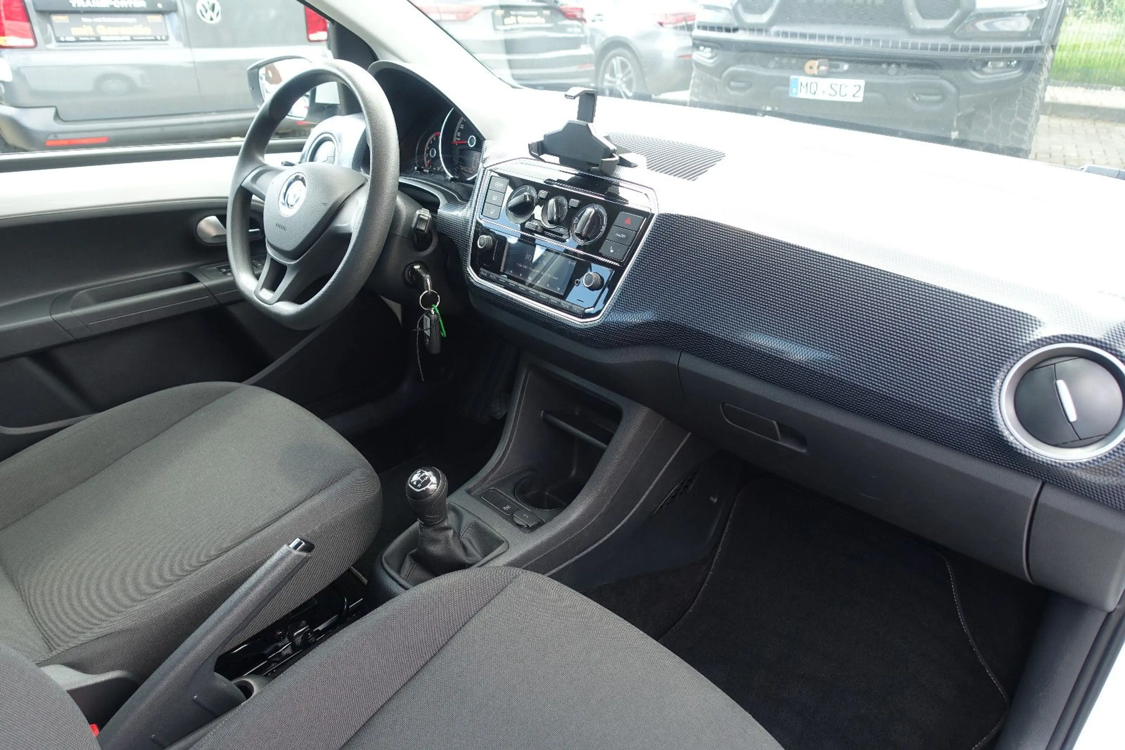 Volkswagen up! *Klima*Brems-Assist*Tempomat*Rückfahrkamera* — photo 22