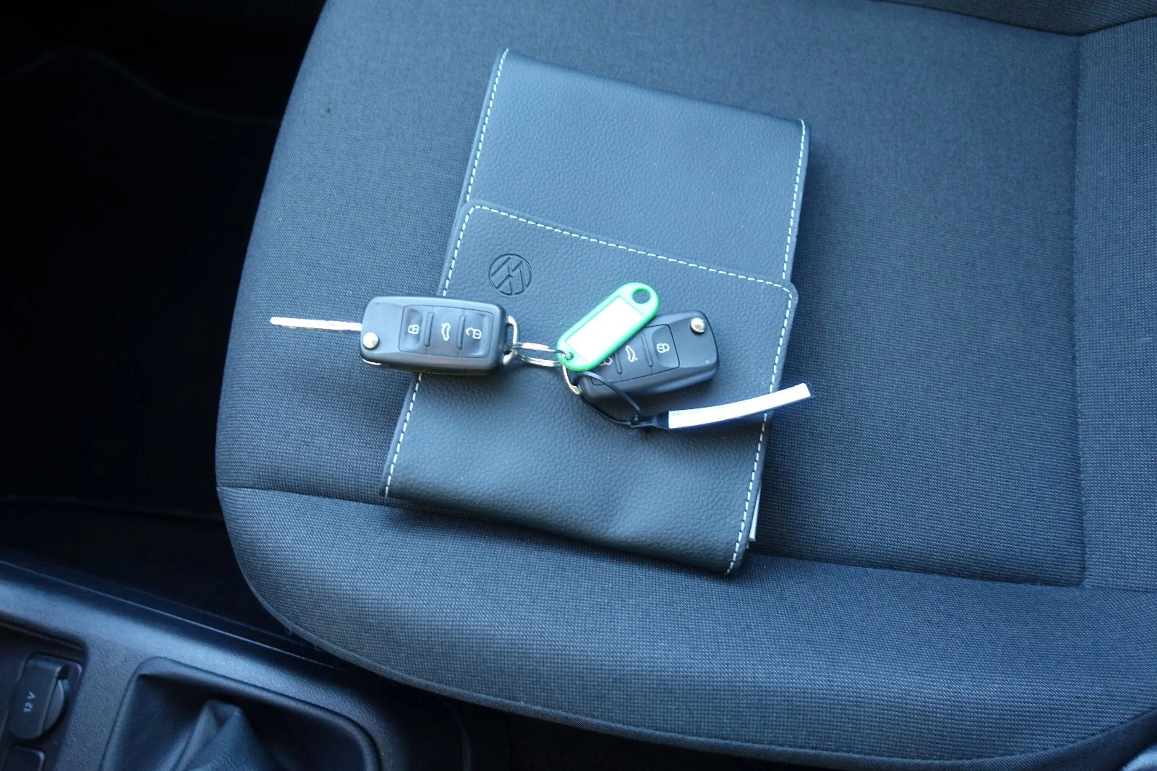Volkswagen up! *Klima*Brems-Assist*Tempomat*Rückfahrkamera* — photo 35